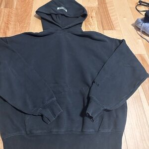 ESSENTIALS SET (sweatpants and sweatshirt)